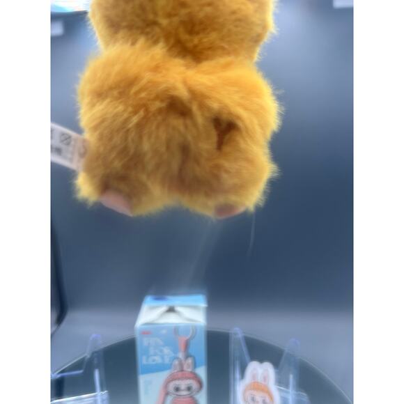 Pop Mart Pin For Love “Y” Confirmed - Picture 3 of 4